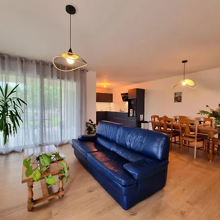 Paisible, Animaux Admis - 4 Pers. * Boisset-les-Montrond