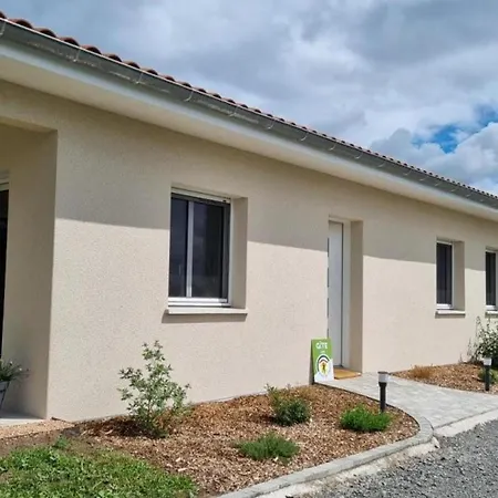 Séjour à la campagne Paisible, Animaux Admis - 4 Pers. - Fr-1-496-407
